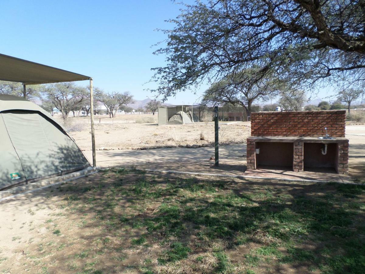 Out Of Nature Country Lodge Windhoek Exterior foto